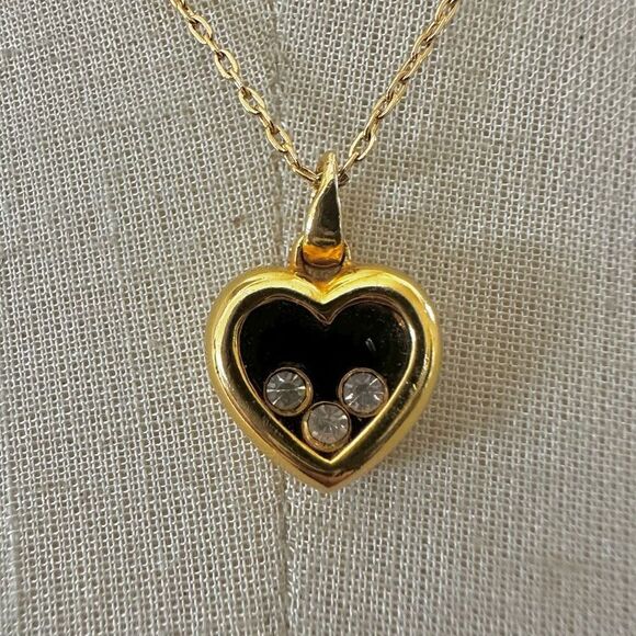 Vintage 1994 Avon Jewelesque Heart Pendant necklace - Picture 1 of 8